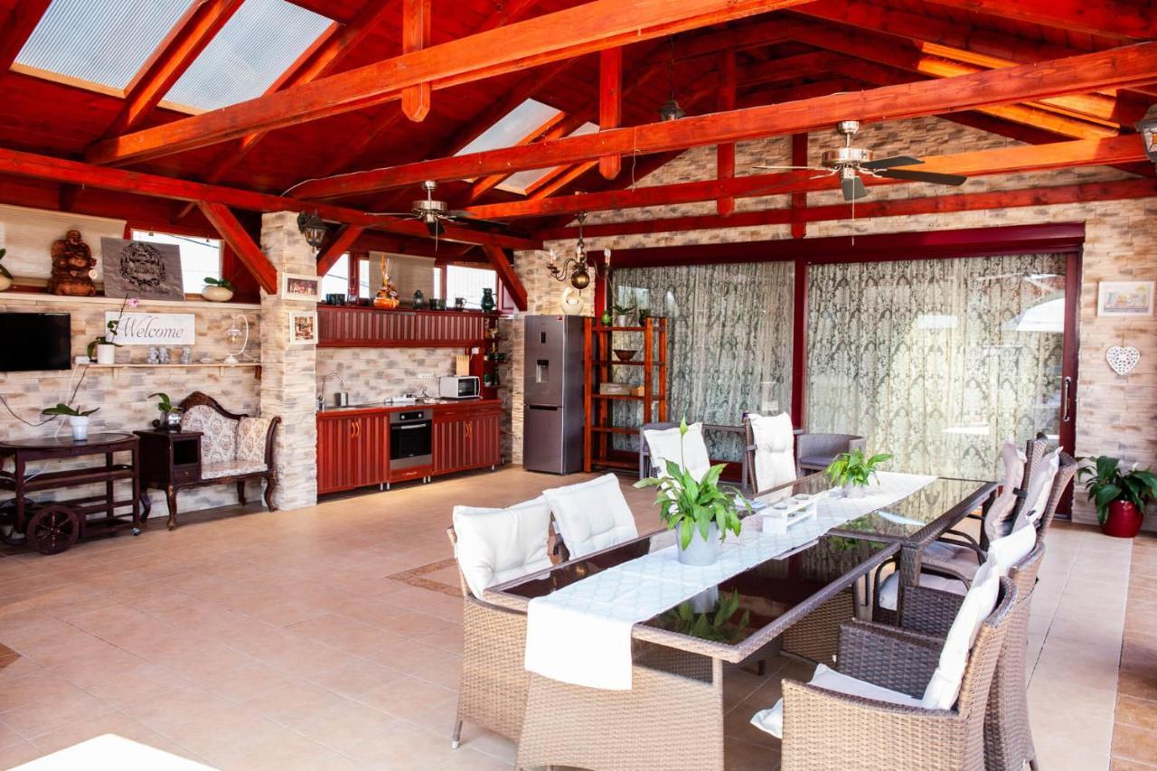 Barackos Wellness Villa Fot المظهر الخارجي الصورة
