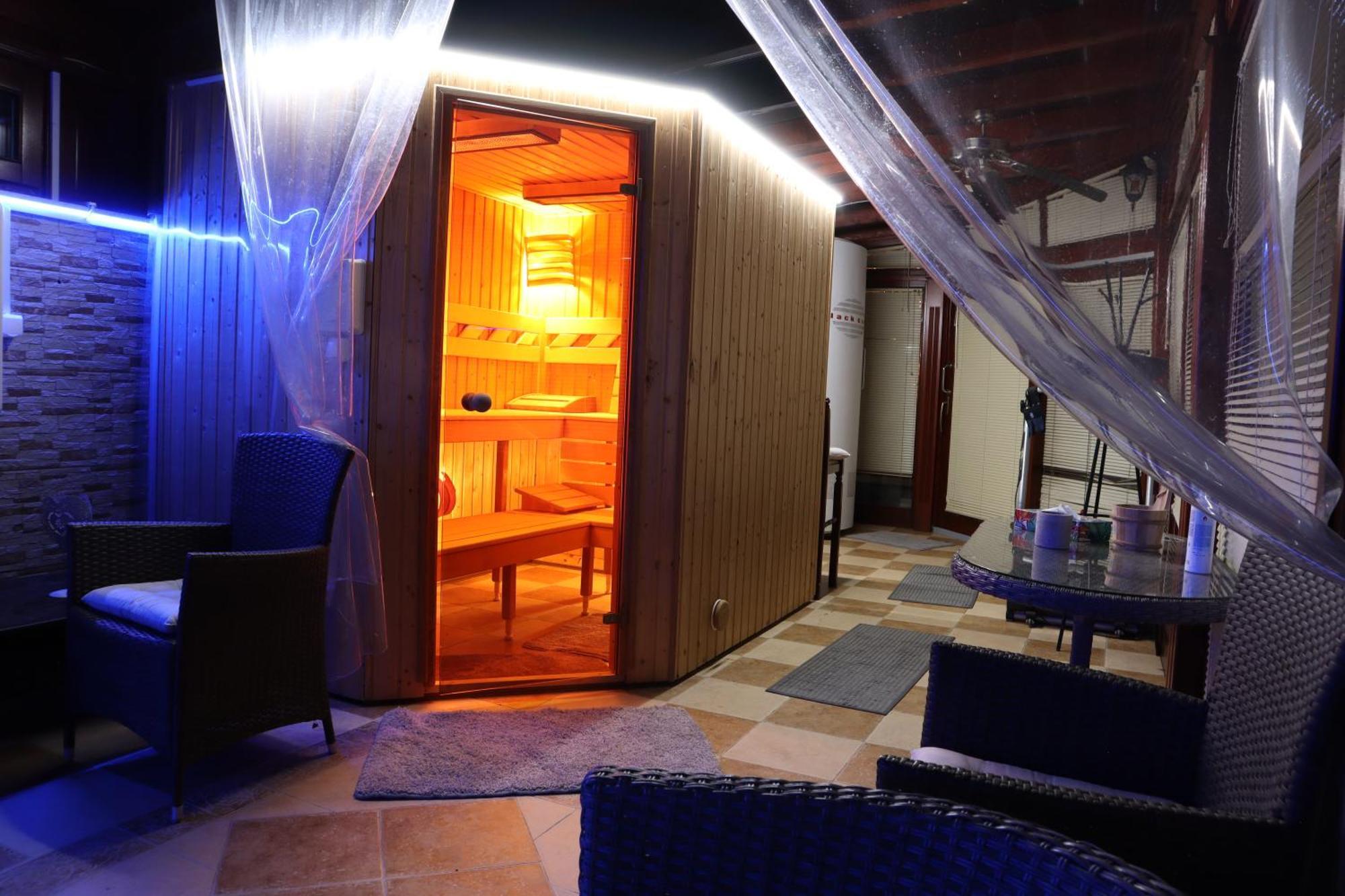 Barackos Wellness Villa Fot المظهر الخارجي الصورة